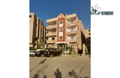 Apartment - 3 Bedrooms - 2 Bathrooms for sale in 9th Area - Shorouk City - Cairo