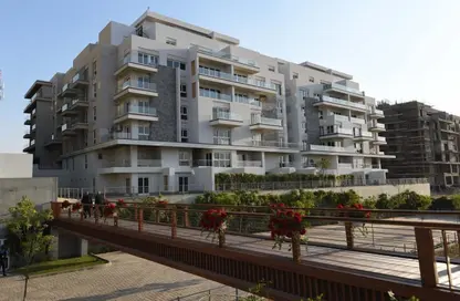 Apartment - 3 Bedrooms - 3 Bathrooms for sale in Mountain View iCity - 5th Settlement Compounds - The 5th Settlement - New Cairo City - Cairo