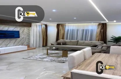 Apartment - 2 Bedrooms - 1 Bathroom for rent in El Rehab Extension - Al Rehab - New Cairo City - Cairo