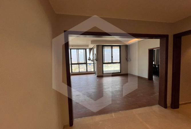 8431827 - Property Image 3