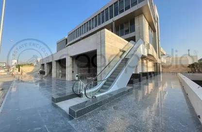 Shop - Studio for rent in V90 - North Teseen St. - The 5th Settlement - New Cairo City - Cairo