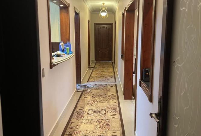 8220578 - Property Image 2