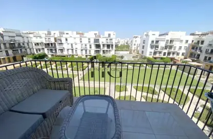شقة - 3 غرف نوم - 3 حمامات للايجار في ذا كورت ياردز - كمبوندات الشيخ زايد - الشيخ زايد - الجيزة