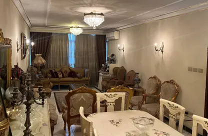 Apartment - 3 Bedrooms - 1 Bathroom for sale in Hafez Ramadan St. - 6th Zone - Nasr City - Cairo