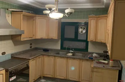 شقة - 3 غرف نوم - 3 حمامات للايجار في شارع اسماعيل القباني - المنطقة الأولى - مدينة نصر - القاهرة