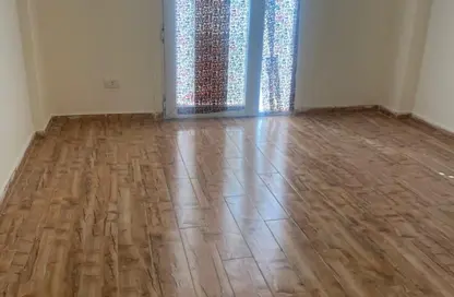 Apartment - 2 Bedrooms - 1 Bathroom for rent in Rawdat Zayed - 12th District - Sheikh Zayed City - Giza