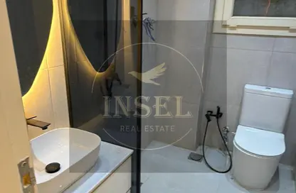 Apartment - 3 Bedrooms - 2 Bathrooms for rent in North Lotus - El Lotus - New Cairo City - Cairo