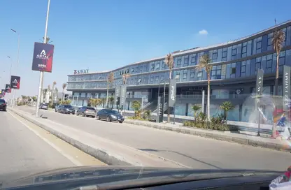Office Space - Studio - 4 Bathrooms for rent in Sway Mall - Mohamed Naguib Axis - North Investors Area - New Cairo City - Cairo