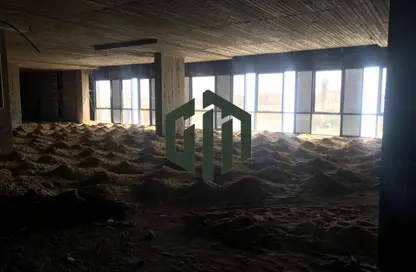 طابق كامل - استوديو - 3 حمامات للايجار في فى90 - شارع التسعين الشمالي - التجمع الخامس - مدينة القاهرة الجديدة - القاهرة