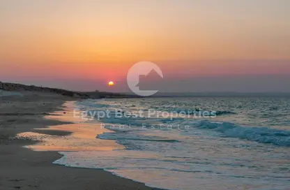 Chalet - 2 Bedrooms - 3 Bathrooms for sale in The Med - Ras Al Hekma - North Coast