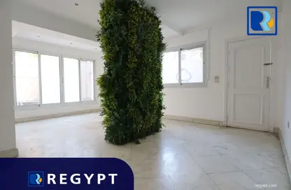 Office Space - Studio - 3 Bathrooms for rent in Sarayat Al Maadi - Hay El Maadi - Cairo