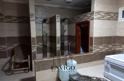 Villa - 4 Bedrooms - 2 Bathrooms for sale in Moon Valley - South Investors Area - New Cairo City - Cairo