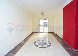 Apartment - 3 bedrooms for للبيع in Ahmed Allam St. - Sporting - Hay Sharq - Alexandria