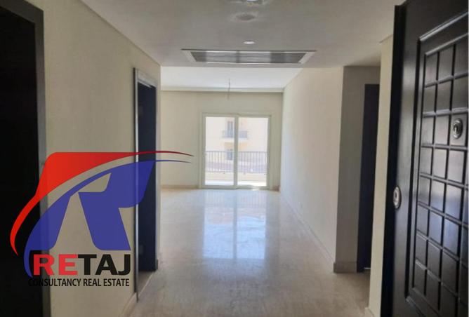 8163796 - Property Image 3