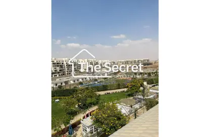 Apartment - 3 Bedrooms - 2 Bathrooms for sale in Lagoon Beach Park - 5th Settlement Compounds - The 5th Settlement - New Cairo City - Cairo