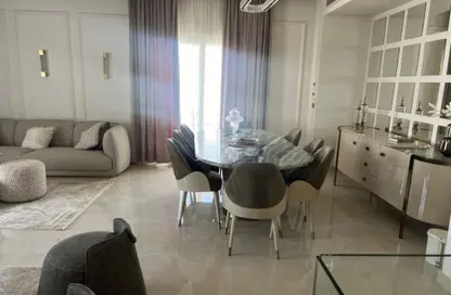 Duplex - 5 Bedrooms - 4 Bathrooms for sale in Hyde Park - 5th Settlement Compounds - The 5th Settlement - New Cairo City - Cairo