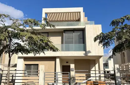 Townhouse - 3 Bedrooms - 2 Bathrooms for sale in La Vista City - New Capital Compounds - New Capital City - Cairo