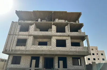 Apartment - 3 Bedrooms - 2 Bathrooms for sale in Bait Alwatan - The 5th Settlement - New Cairo City - Cairo