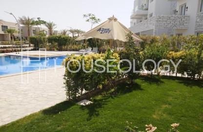 Chalet - 2 Bedrooms - 3 Bathrooms for sale in Azha - Al Ain Al Sokhna - Suez