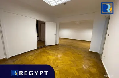Office Space - Studio - 3 Bathrooms for rent in Sarayat Al Maadi - Hay El Maadi - Cairo