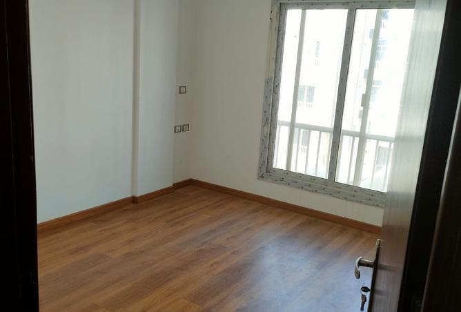 8502110 - Property Image 3