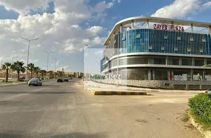 Clinic - Studio - 2 Bathrooms for rent in Al Mostakbal St. - 17th District - Sheikh Zayed City - Giza