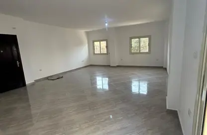 Apartment - 3 Bedrooms - 3 Bathrooms for rent in 8th District - Sheikh Zayed City - Giza