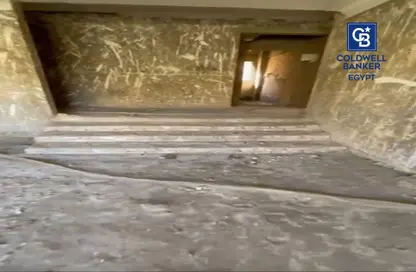 فيلا - 8 غرف نوم - 8 حمامات للبيع في شارع مجمع البنوك - شارع التسعين الجنوبي - التجمع الخامس - مدينة القاهرة الجديدة - القاهرة
