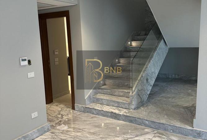 8208699 - Property Image 2