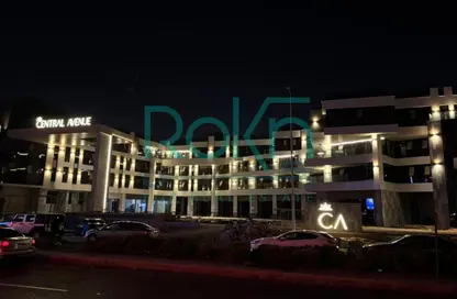 Clinic - Studio - 1 Bathroom for rent in Central Avenue - 2nd District - Sheikh Zayed City - Giza