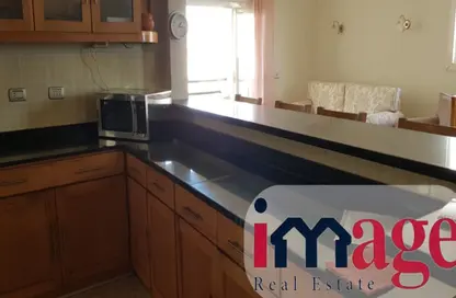 Apartment - 3 Bedrooms - 2 Bathrooms for rent in Zayed 2000 - 4th District - Sheikh Zayed City - Giza