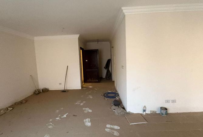 8221212 - Property Image 3