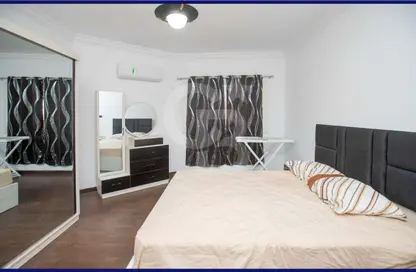 Apartment - 2 Bedrooms - 1 Bathroom for rent in Al Geish Road - Roushdy - Hay Sharq - Alexandria