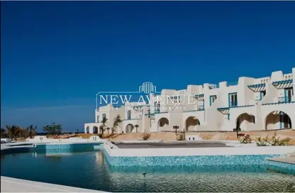 شاليه - 2 غرف نوم - 2 حمامات للبيع في ماونتن فيو راس الحكمة - راس الحكمة - الساحل الشمالي