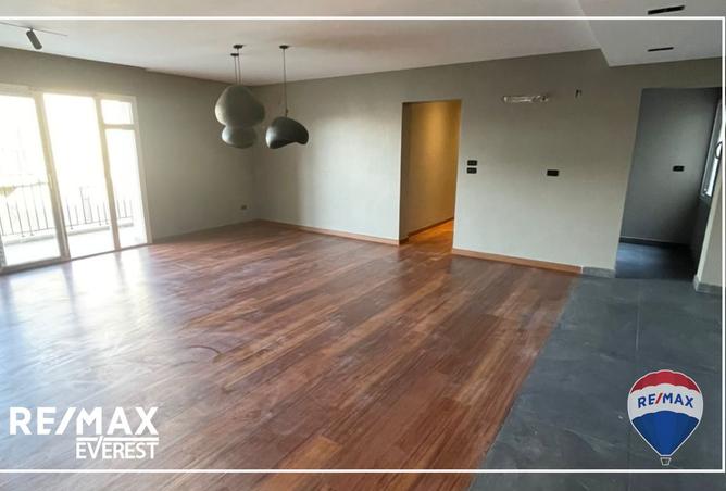 8080993 - Property Image 2