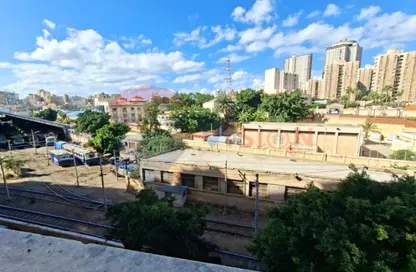 شقة - 3 غرف نوم - 2 حمامات للبيع في شارع مصطفي كامل - القنايات - الشرقية