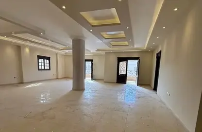 Apartment - 5 Bedrooms - 3 Bathrooms for rent in Mohamed Rahim St. - El Yasmeen 3 - El Yasmeen - New Cairo City - Cairo