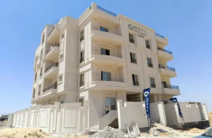 Apartment - 4 Bedrooms - 3 Bathrooms for sale in Bait Alwatan - The 5th Settlement - New Cairo City - Cairo