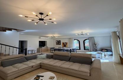 Twin House - 3 Bedrooms - 3 Bathrooms for rent in Mivida - 5th Settlement Compounds - The 5th Settlement - New Cairo City - Cairo