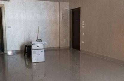 Apartment - 1 Bedroom - 2 Bathrooms for sale in Easy Life - South Investors Area - New Cairo City - Cairo