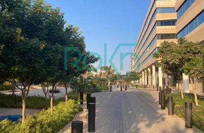 مساحات مكتبية - استوديو - 1 حمام للايجار في ذا بوليجون - كمبوندات الشيخ زايد - الشيخ زايد - الجيزة