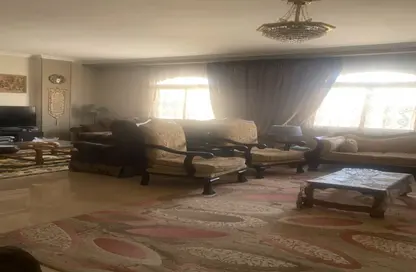 Apartment - 4 Bedrooms - 2 Bathrooms for sale in Mohamed Naguib Axis - Abou El Houl - New Cairo City - Cairo