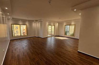 Apartment - 3 Bedrooms - 3 Bathrooms for sale in Bait Alwatan - The 5th Settlement - New Cairo City - Cairo