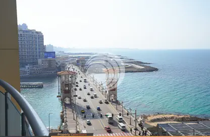 شقة - 2 غرف نوم - 2 حمامات للايجار في كوبري استانلي - ستانلي - حي شرق - الاسكندرية