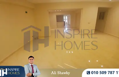 Apartment - 3 Bedrooms - 1 Bathroom for rent in Ademon Fremon St. - Smouha - Hay Sharq - Alexandria Apartment - 3 Bedrooms - 1 Bathroom for rent in Ademon Fremon St. - Smouha - Hay Sharq - Alexandria