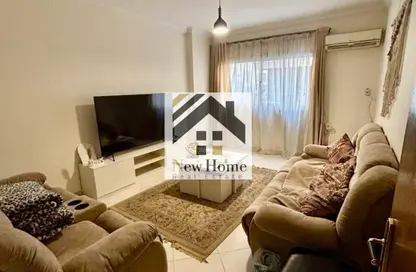 Apartment - 3 Bedrooms - 3 Bathrooms for sale in Al Hadaba Al Olya - Mokattam - Cairo