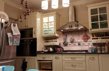 Apartment - 3 Bedrooms - 2 Bathrooms for sale in Al Mostathmir El Saghir - 10th District - Sheikh Zayed City - Giza