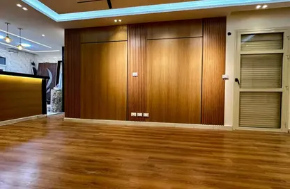 Apartment - 3 Bedrooms - 2 Bathrooms for sale in Madinaty - Cairo