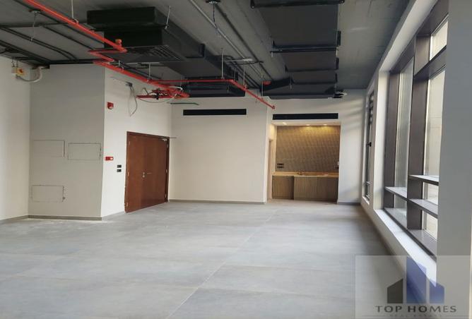 8233627 - Property Image 2