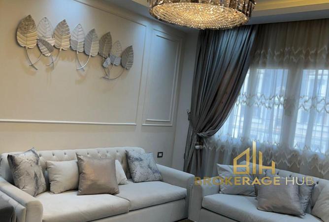 8022922 - Property Image 2